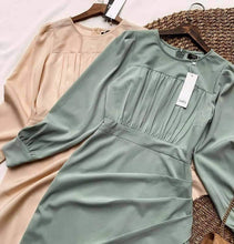 Load image into Gallery viewer, Đầm Xinh yêu 270k