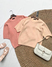 Load image into Gallery viewer, Áo len tay bồng tiểu thư xinh yêu