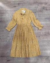 Load image into Gallery viewer, Đầm hoa Midi dập ly siêu xinh 280k