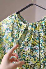 Load image into Gallery viewer, Đầm Hoa nhí Xinh Lung Linh 320k