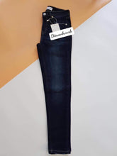 Load image into Gallery viewer, Skinny jean sang xịn 260k