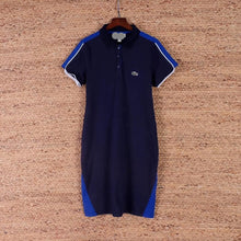 Load image into Gallery viewer, Đầm cá thêu chất Hịn Xịn